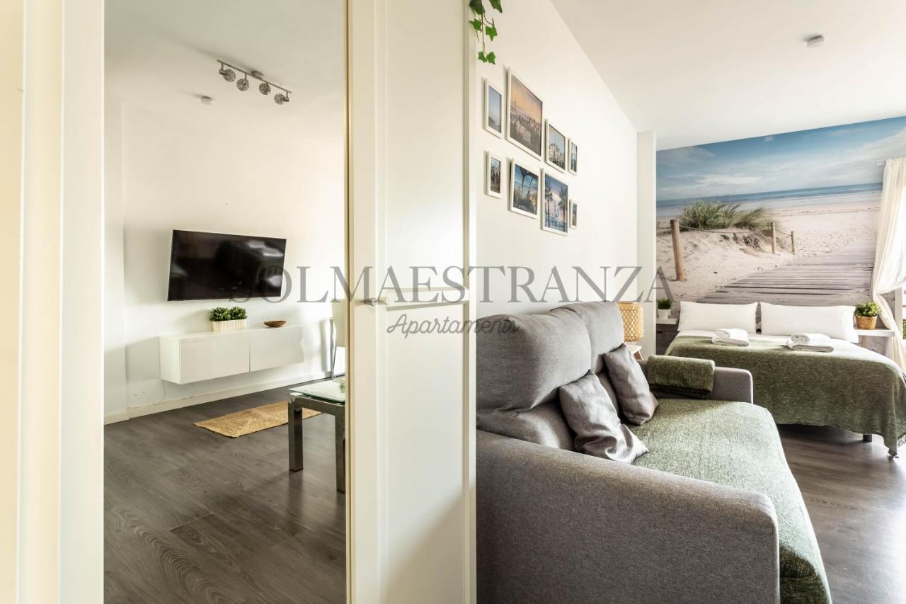 Atarazanas Apartment By Sol Maestranza Малага Экстерьер фото