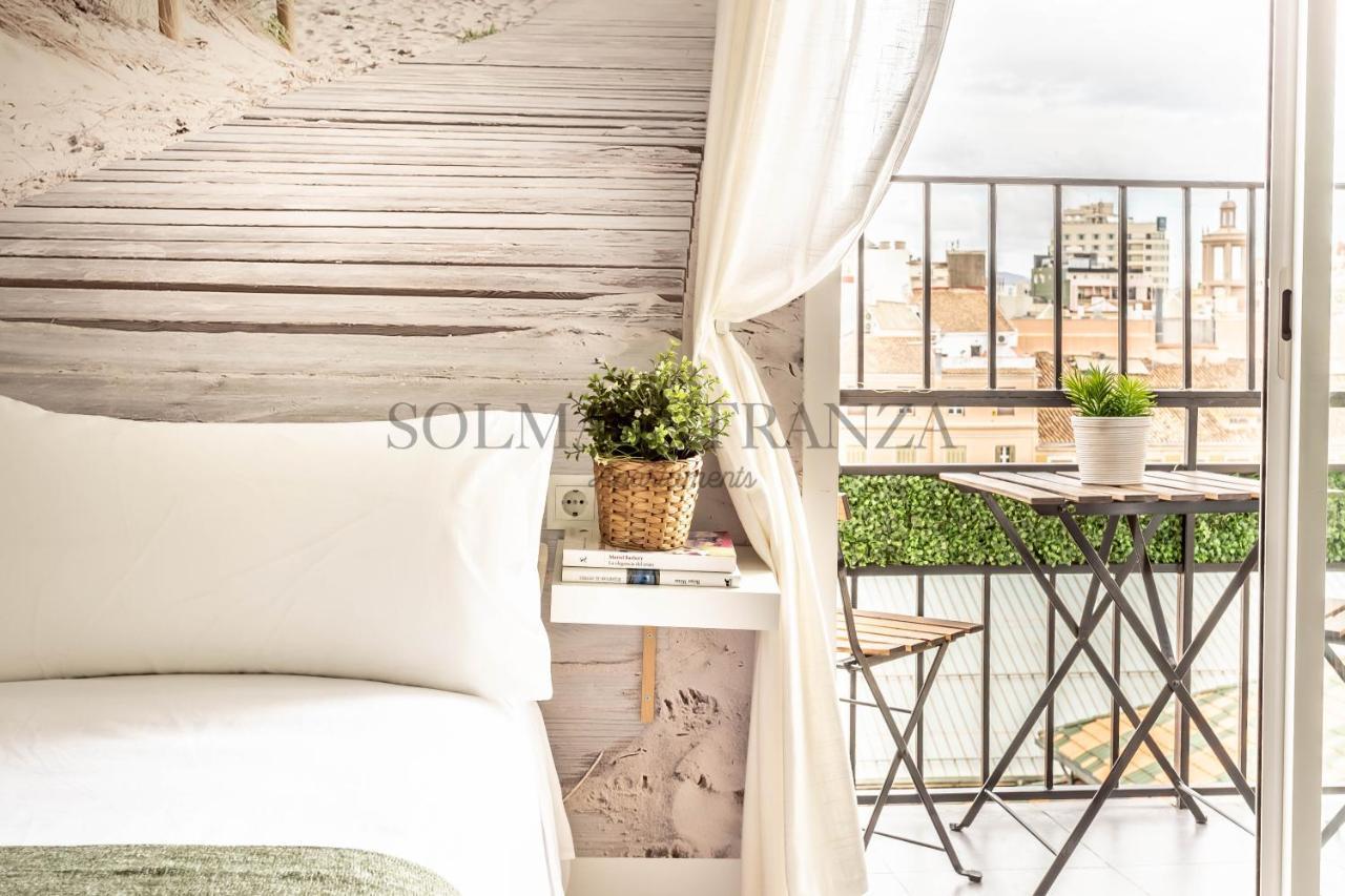 Atarazanas Apartment By Sol Maestranza Малага Экстерьер фото